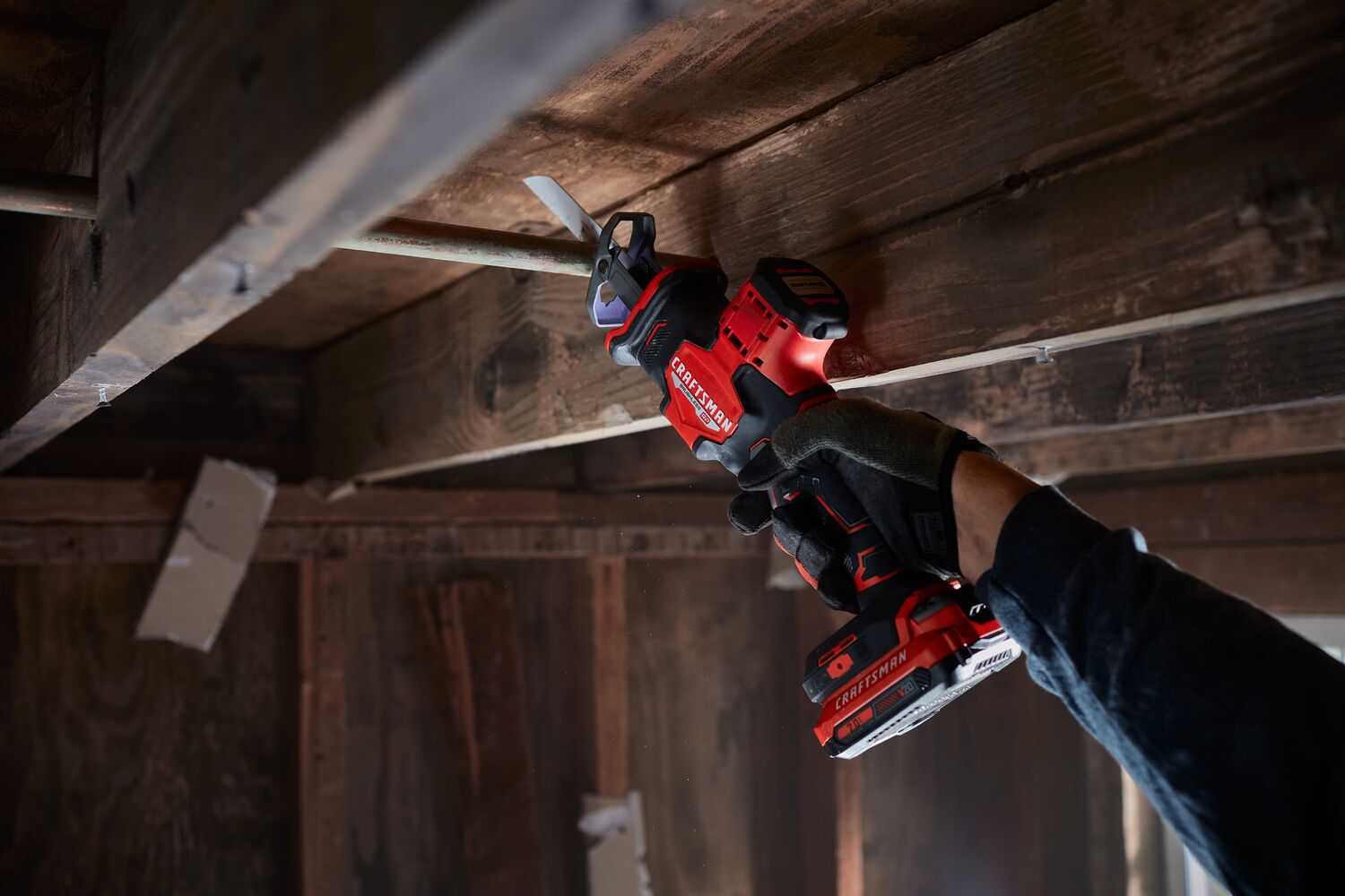 V20 BRUSHLESS RP Compact Reciprocating Saw in use